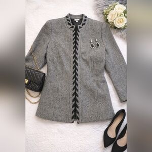 Graffwear Gray Zigzag Trim Blazer – Size XL